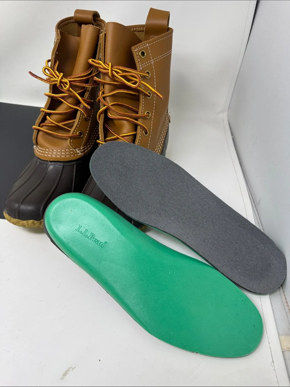L.L. Bean Bean Duck Boots women’s size  8 excellent
